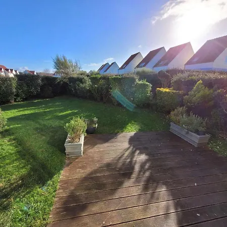 Maison Au Calme Avec Jardin, Court De Tennis Et Parking Privatif - Fr-1-675-33 *