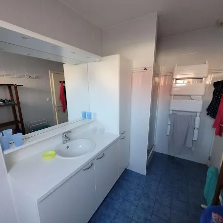 Maison Au Calme Avec Jardin, Court De Tennis Et Parking Privatif - Fr-1-675-33 Villa Wimereux