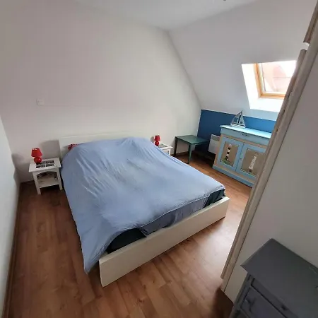 Maison Au Calme Avec Jardin, Court De Tennis Et Parking Privatif - Fr-1-675-33 *